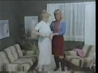 Euro hottie online sexfilmpjes berijdt lul