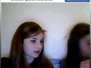 Buttplugged rijpe Aziatische ladyboy shemale Ice anaal geneukt sex filmpjes amateurs door een enorme lul